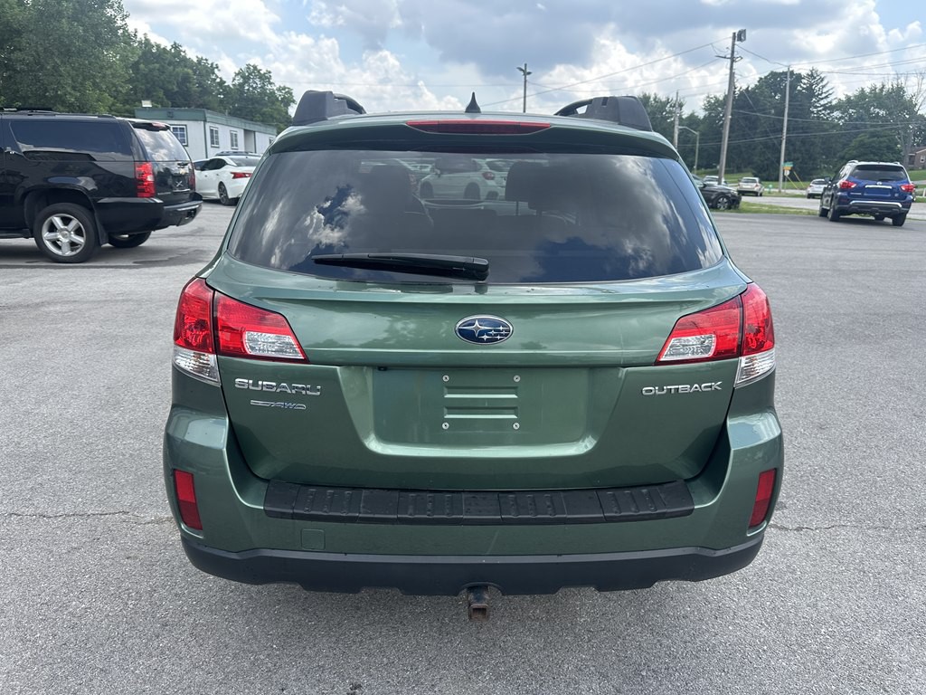 2013 Subaru Outback Image 4