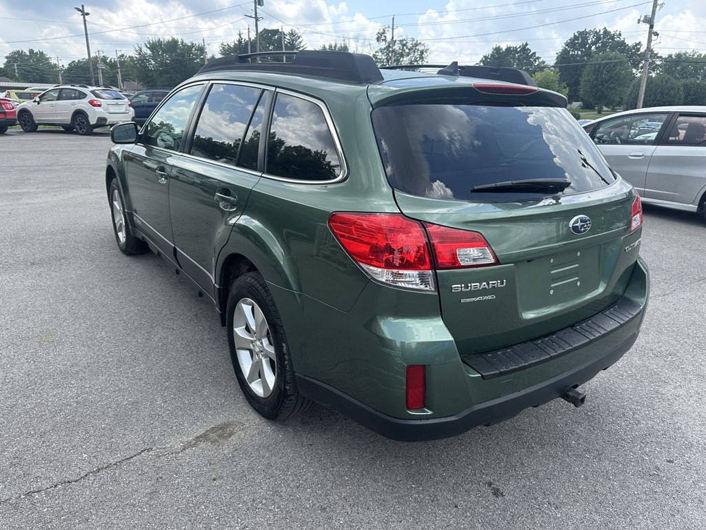 2013 Subaru Outback Image 5