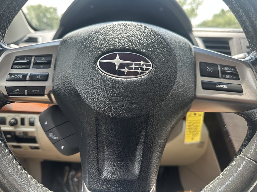 2013 Subaru Outback Image 21
