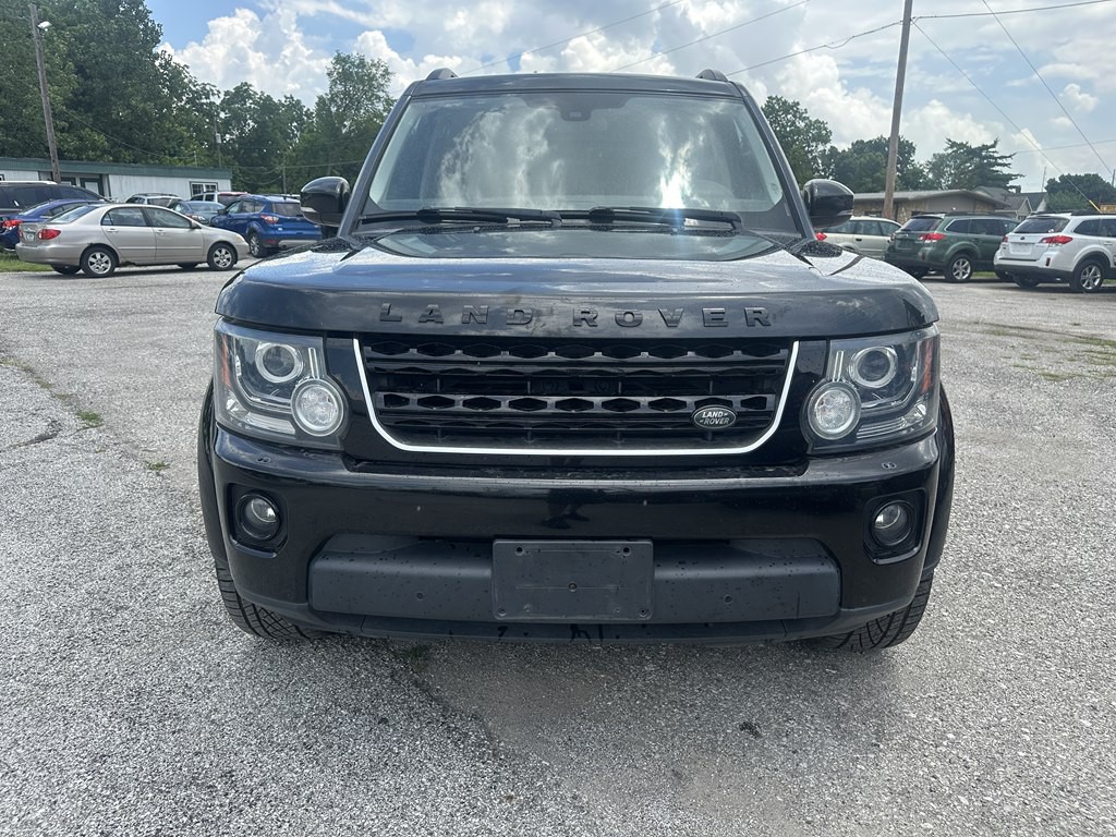 2015 Land Rover LR4 Image 8