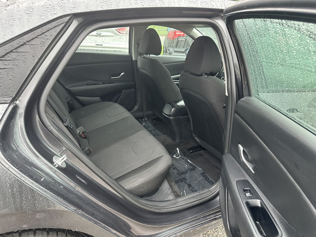 2021 Hyundai Elantra Image 20