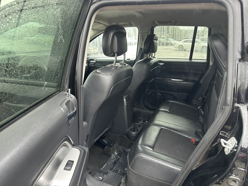 2016 Jeep Compass Image 17