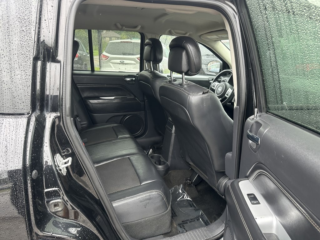 2016 Jeep Compass Image 19