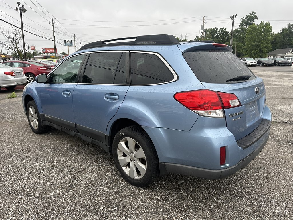 2012 Subaru Outback Image 5