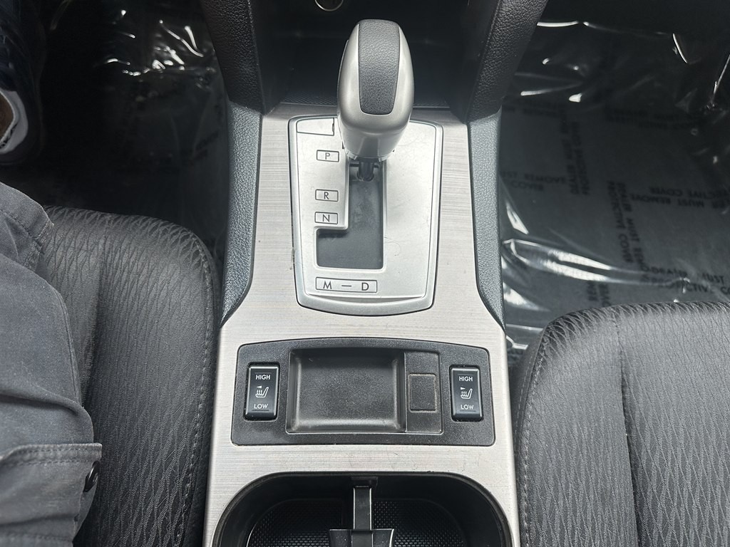 2012 Subaru Outback Image 14