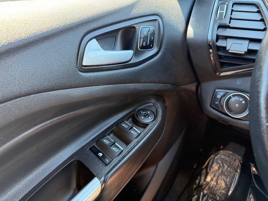2018 Ford Escape Image 22