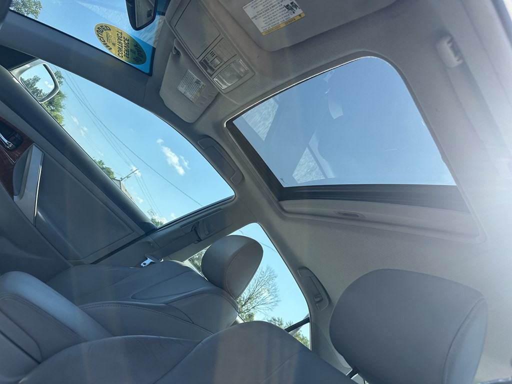 2009 Toyota Camry Image 10