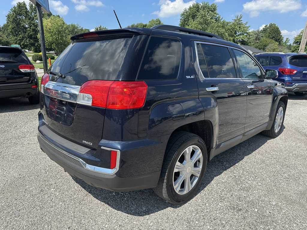 2016 GMC Terrain Image 3