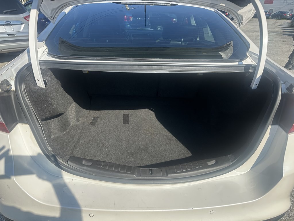 2014 Ford Fusion Image 18