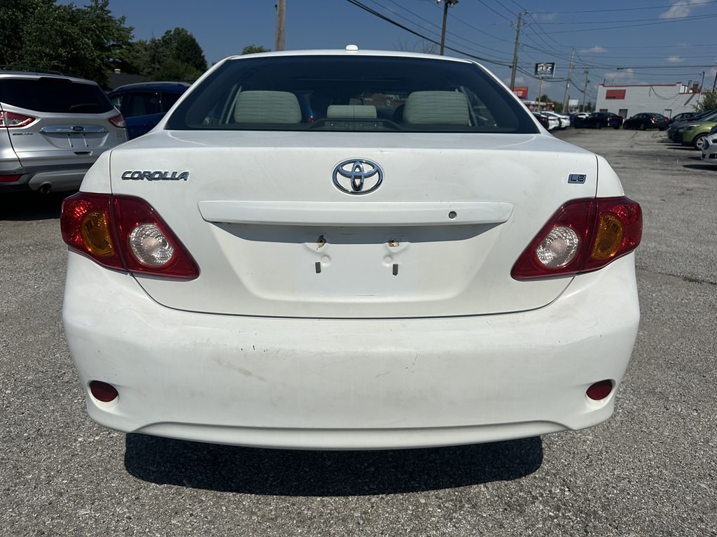 2010 Toyota Corolla Image 4