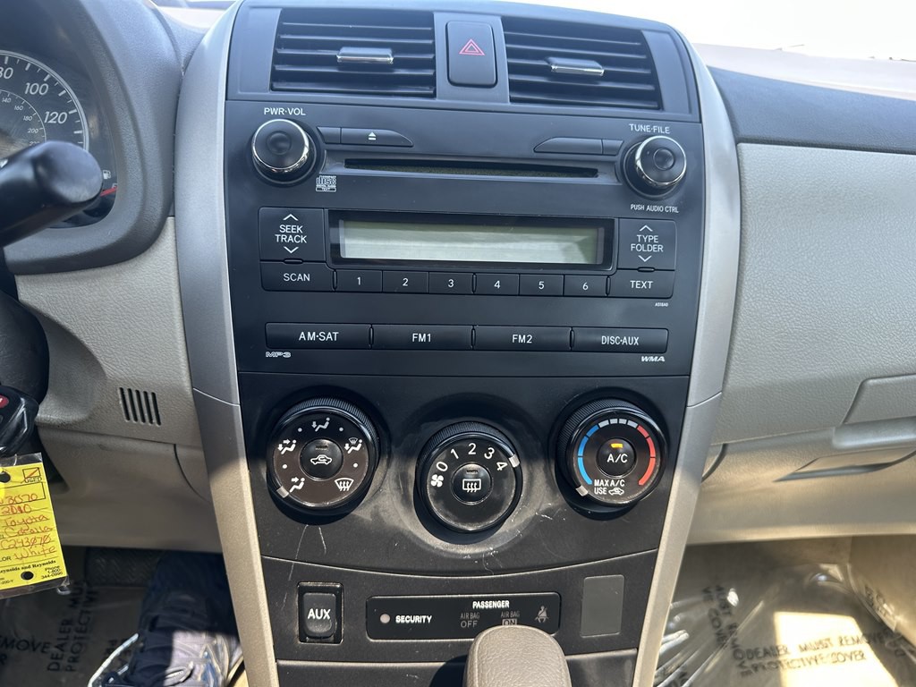2010 Toyota Corolla Image 12