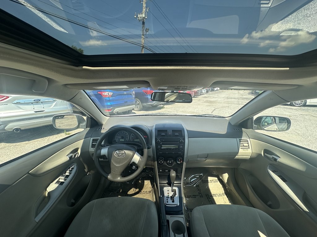 2010 Toyota Corolla Image 20