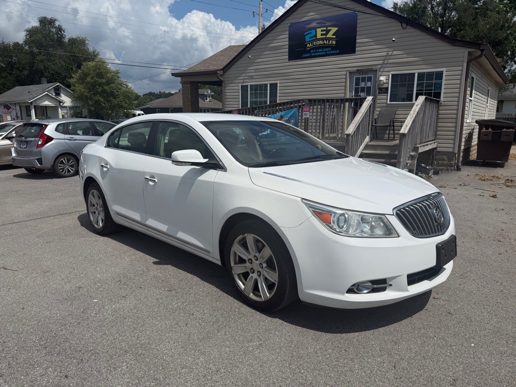 2013 Buick Lacrosse Image 1