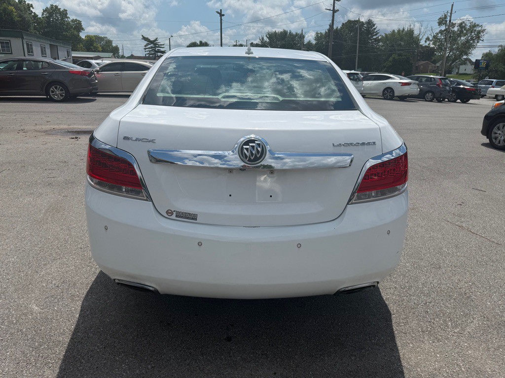 2013 Buick Lacrosse Image 4