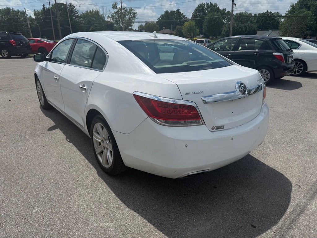 2013 Buick Lacrosse Image 5