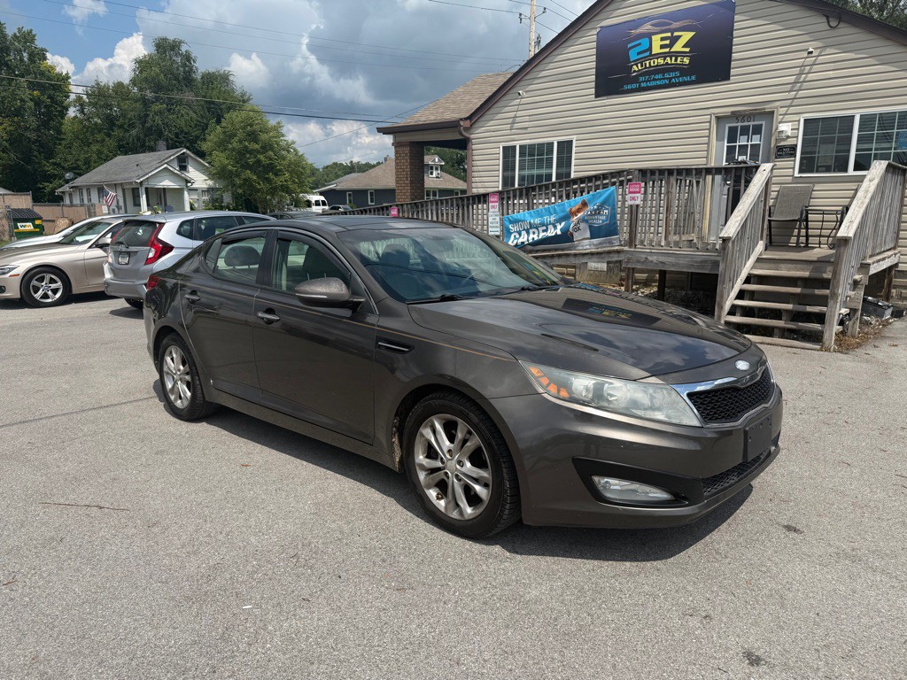 2013 Kia Optima Image 1