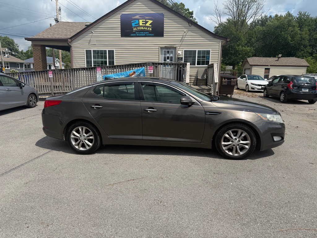 2013 Kia Optima Image 2