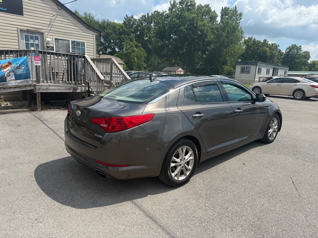 2013 Kia Optima Image 3