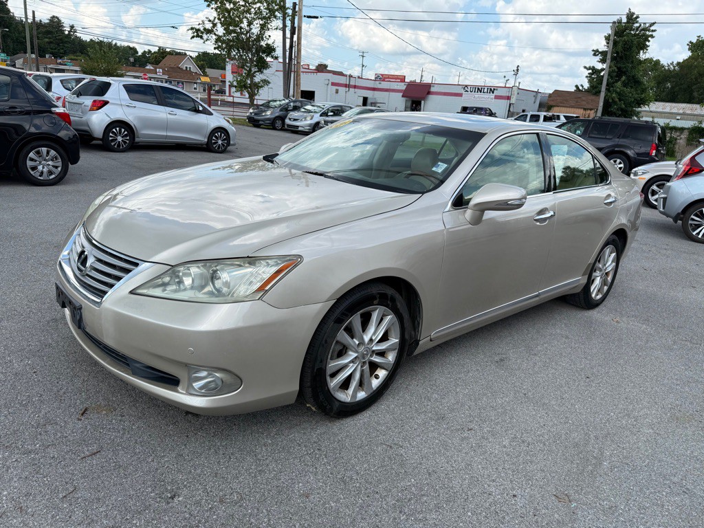 2010 Lexus ES Image 7