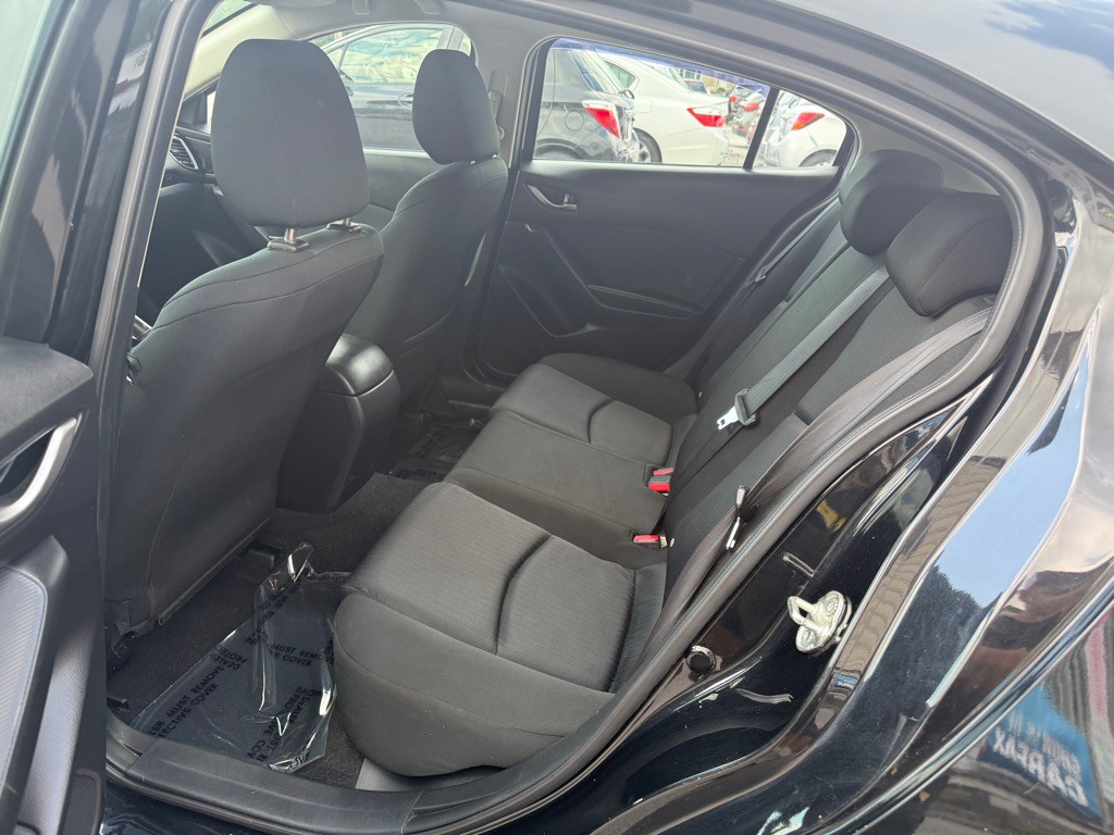 2015 Mazda Mazda3 Image 11