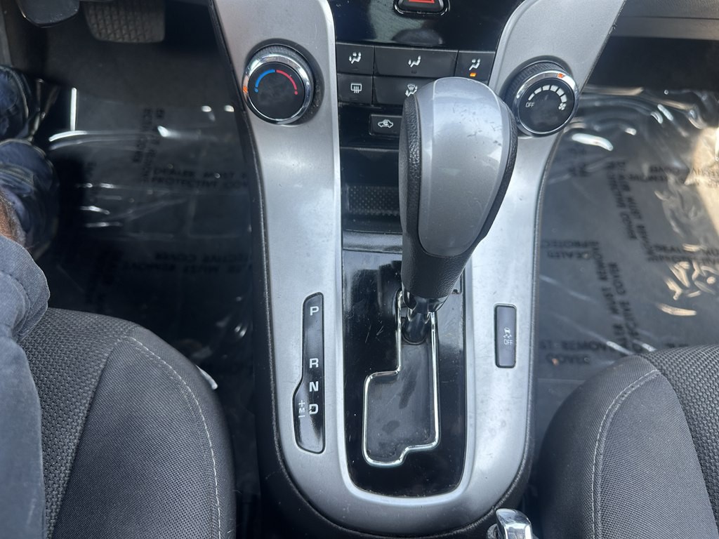 2016 Chevrolet Cruze Image 13