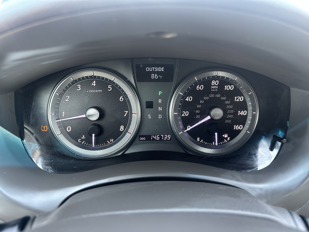 2010 Lexus ES Image 11