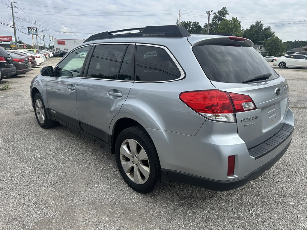 2012 Subaru Outback Image 5
