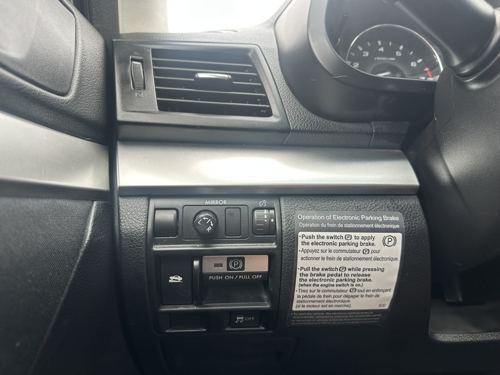 2012 Subaru Outback Image 14