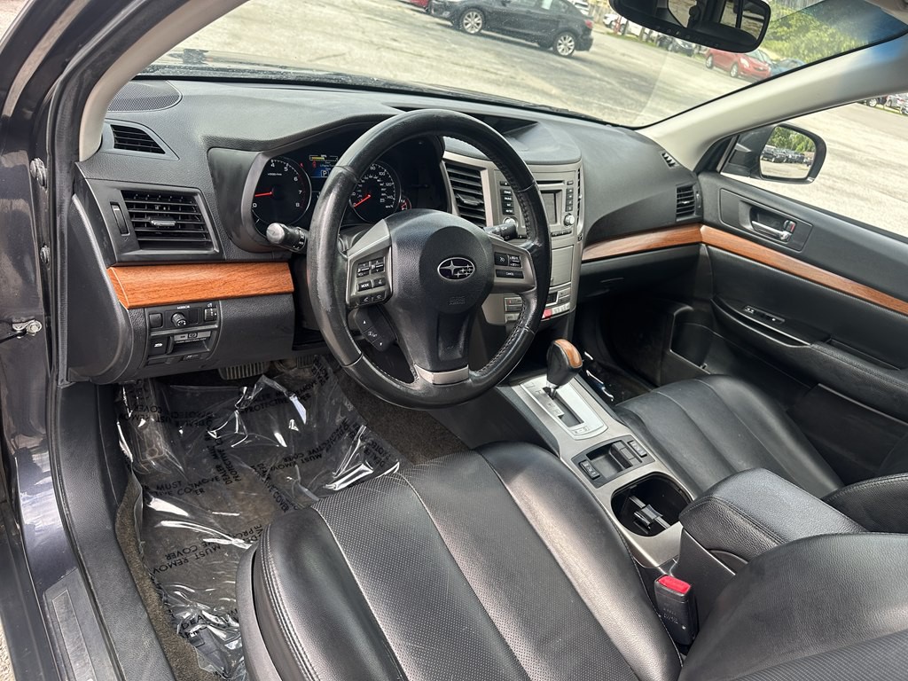 2013 Subaru Outback Image 9