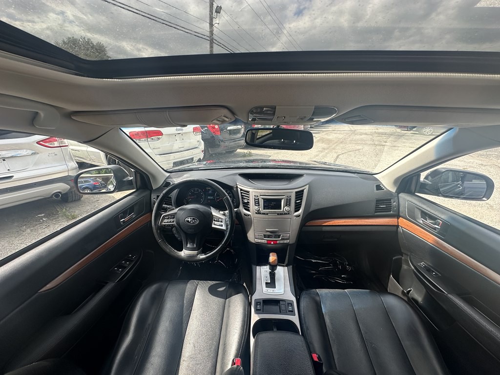 2013 Subaru Outback Image 22