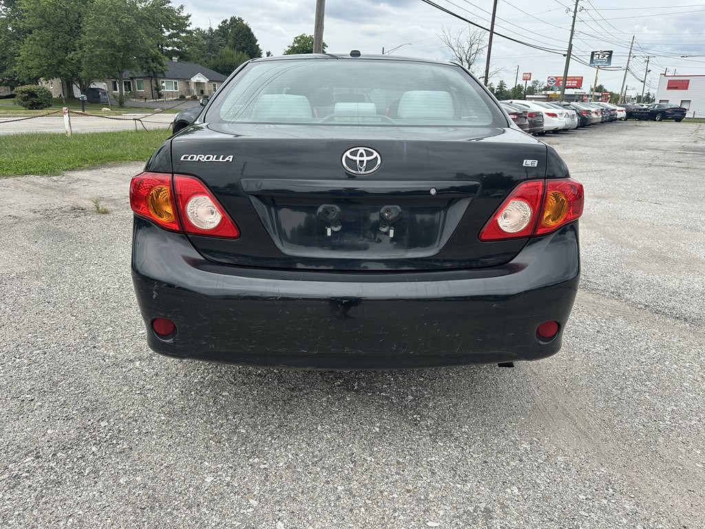 2010 Toyota Corolla Image 4