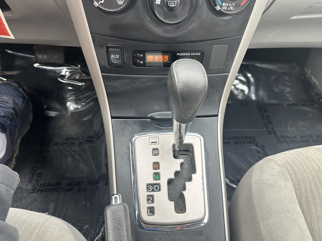 2010 Toyota Corolla Image 12
