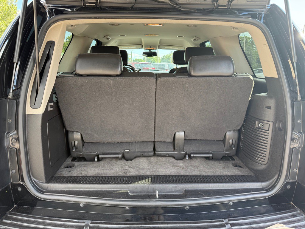 2010 GMC Yukon Image 14