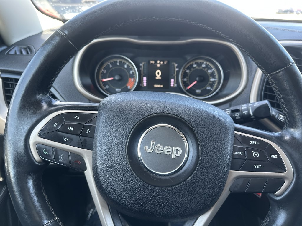 2014 Jeep Cherokee Image 11