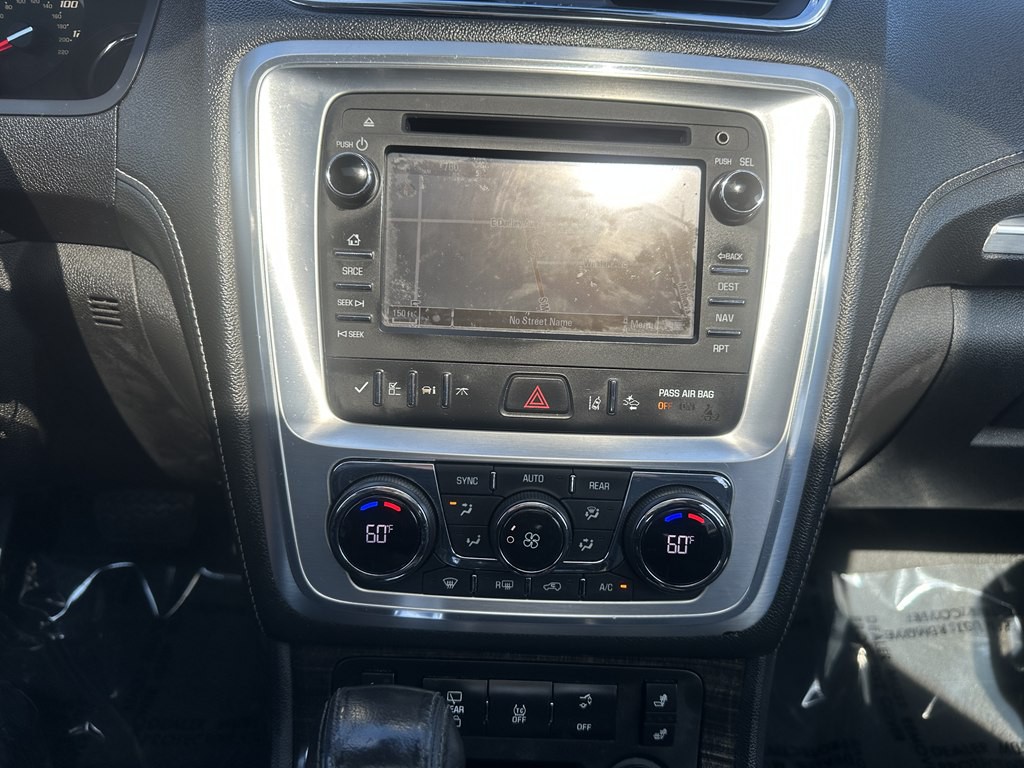2014 GMC Acadia Image 13