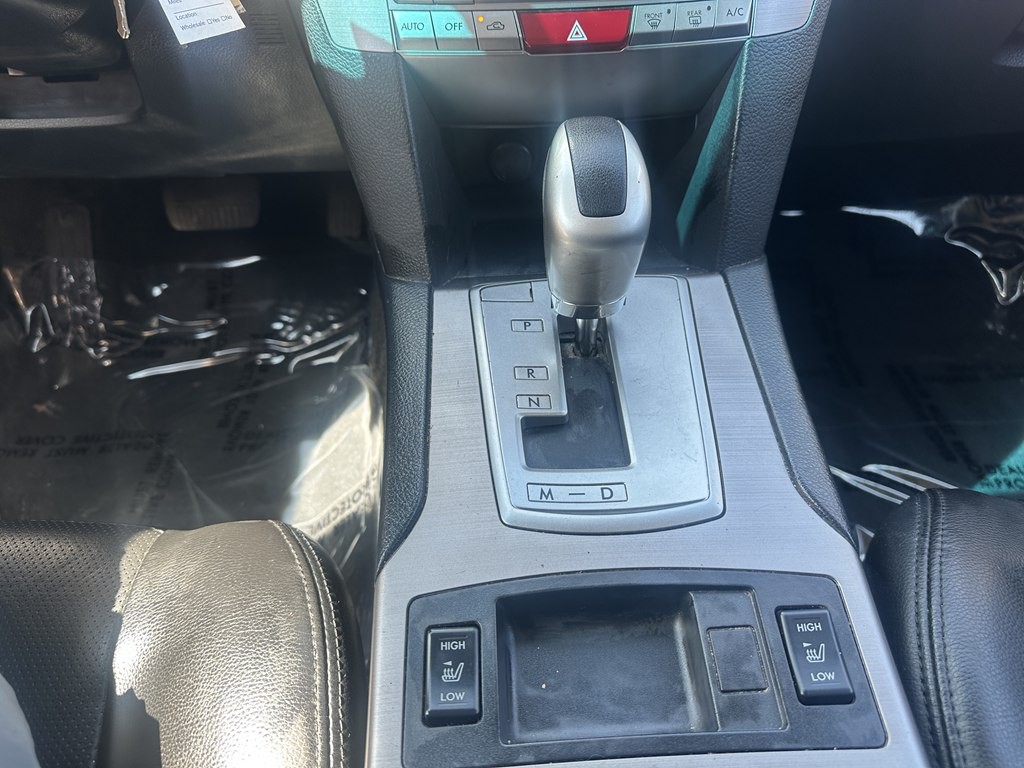 2012 Subaru Outback Image 13
