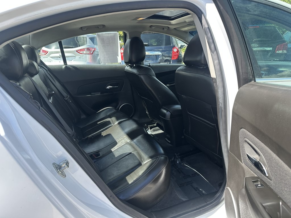 2011 Chevrolet Cruze Image 18