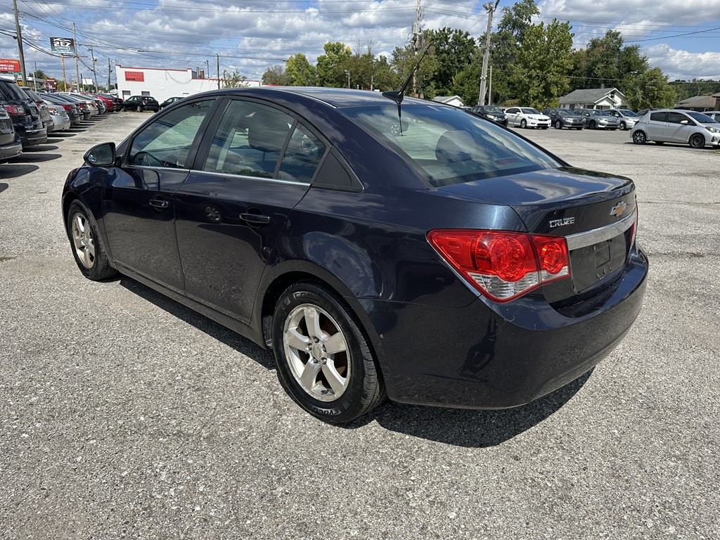 2014 Chevrolet Cruze Image 5