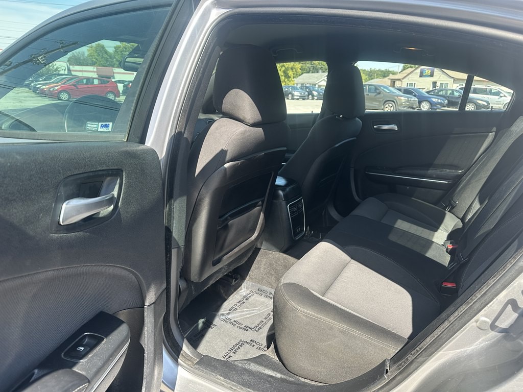 2015 Dodge Charger Image 16