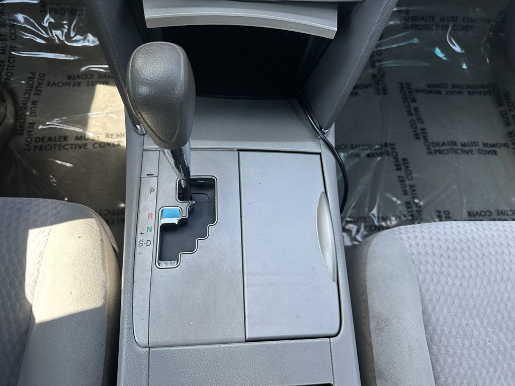 2011 Toyota Camry Image 14