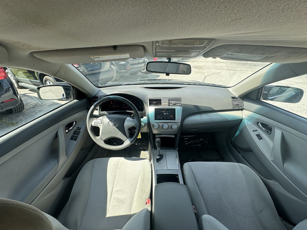 2011 Toyota Camry Image 20