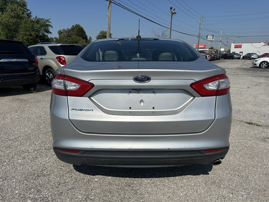 2015 Ford Fusion Image 4