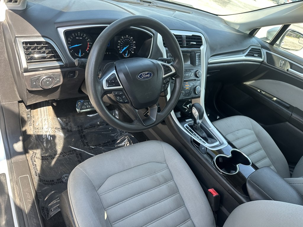 2015 Ford Fusion Image 9