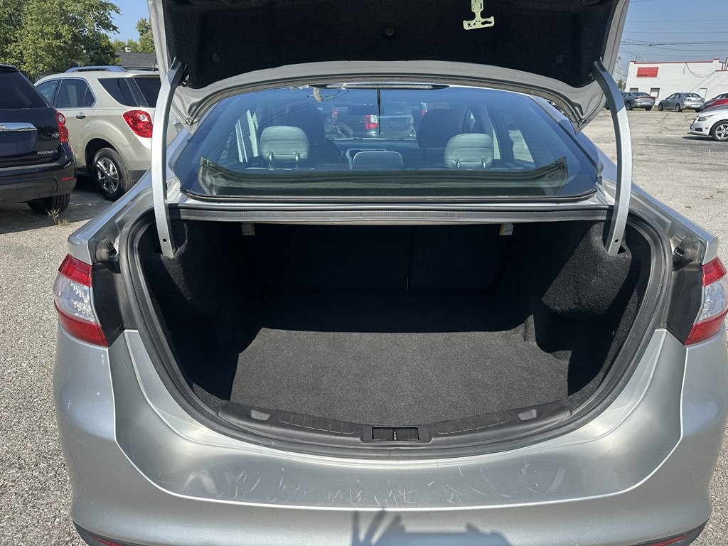 2015 Ford Fusion Image 18