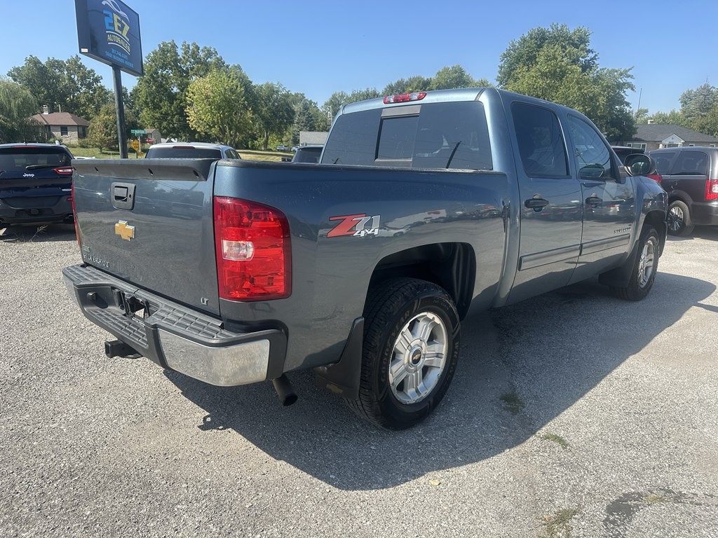 2011 Chevrolet Silverado 1500 Image 3