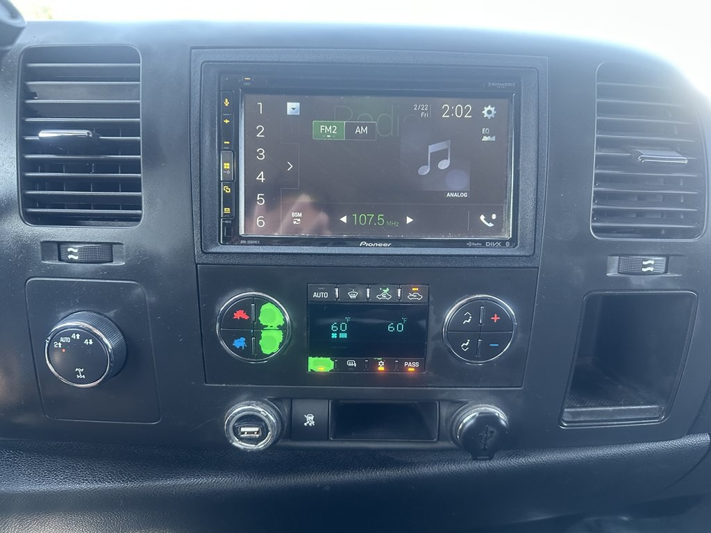 2011 Chevrolet Silverado 1500 Image 15
