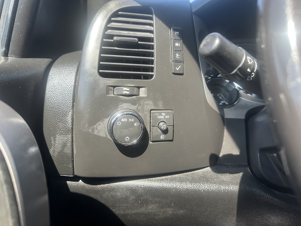 2011 Chevrolet Silverado 1500 Image 16