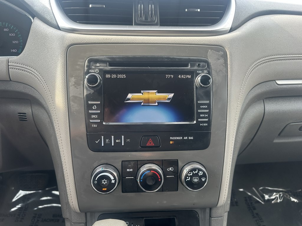 2016 Chevrolet Traverse Image 12