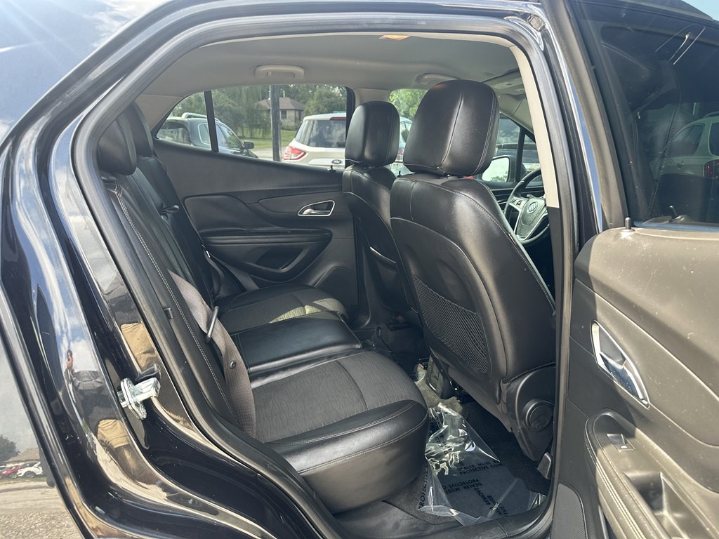 2016 Buick Enclave Image 18