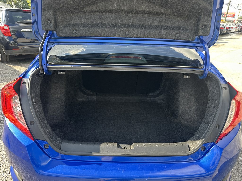 2017 Honda Civic Image 18